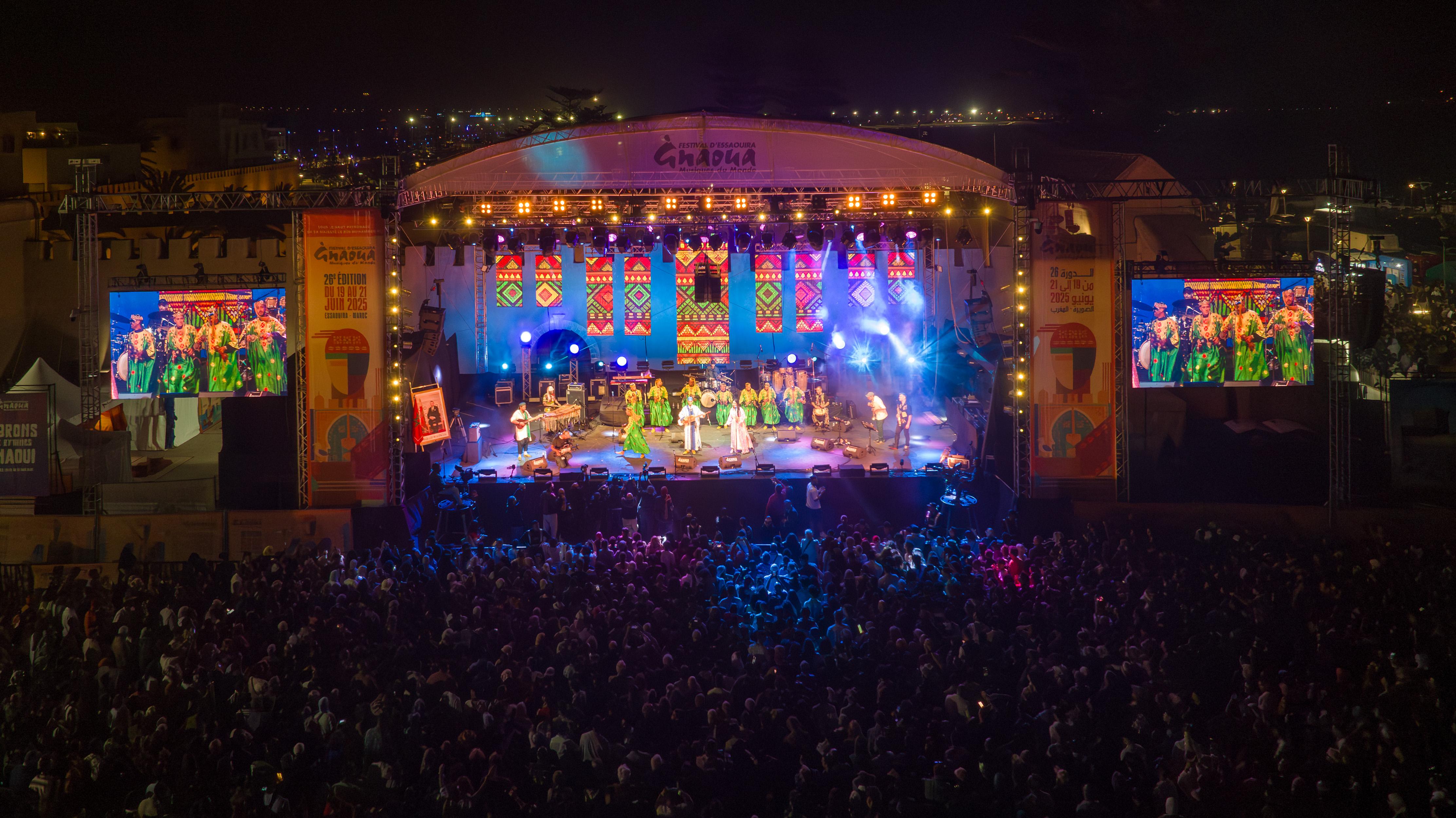 plus-de-300-000-festivaliers-ont-repondu-presents-a-la-26e-edition-du-festival-gnaoua-et-musiques-du-monde-merci-et-rendez-vous-du-25-au-27-juin-2026-pour-celebrer-ensemble-la-27e-edition-
